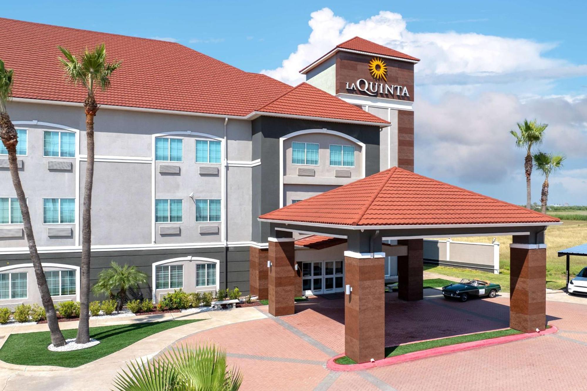 La Quinta Inn Suites By Wyndham Raymondville Harlingen Exterior foto
